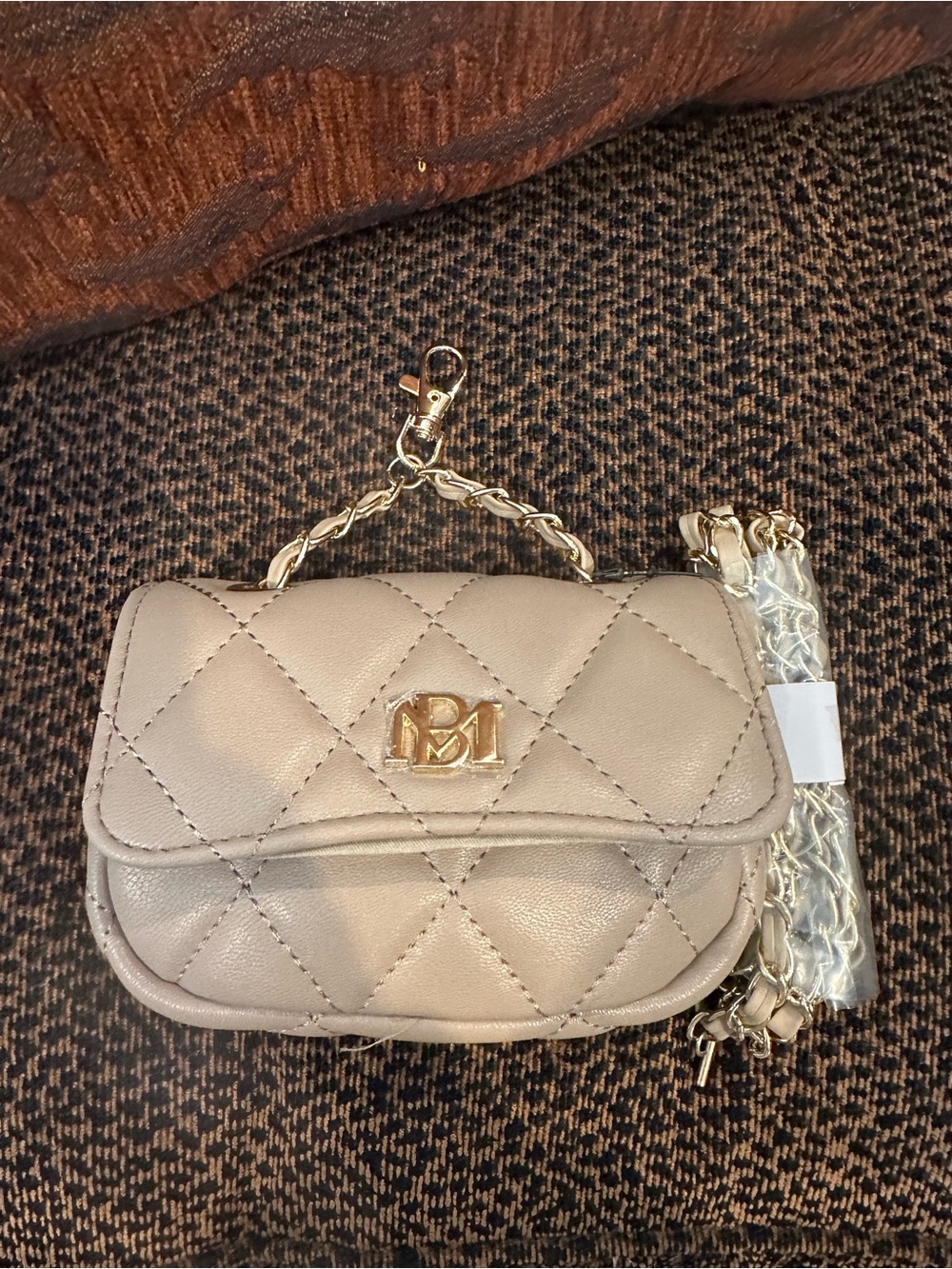 NWT Badgley Mischka Quilted Vegan Leather Mini Crossbody Bag in Light Taupe.